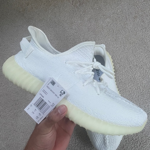 Yeezy 350 V2 Cream